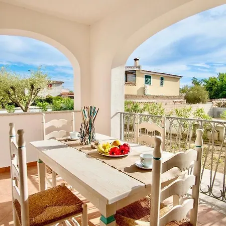 Appartement With Air Conditioning In *